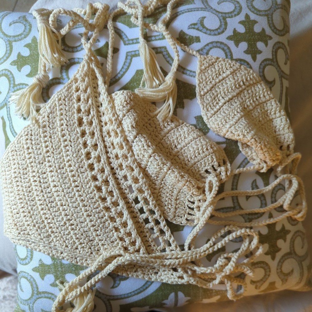 Cream Crochet Bikini Set - Picture 6 of 7
